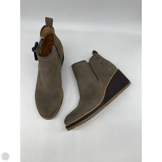 Boots Ankle Heels By Sofft In Brown, Size: 9