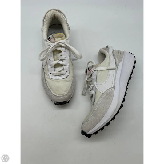 Shoes Athletic By Nike In White, Size: 6