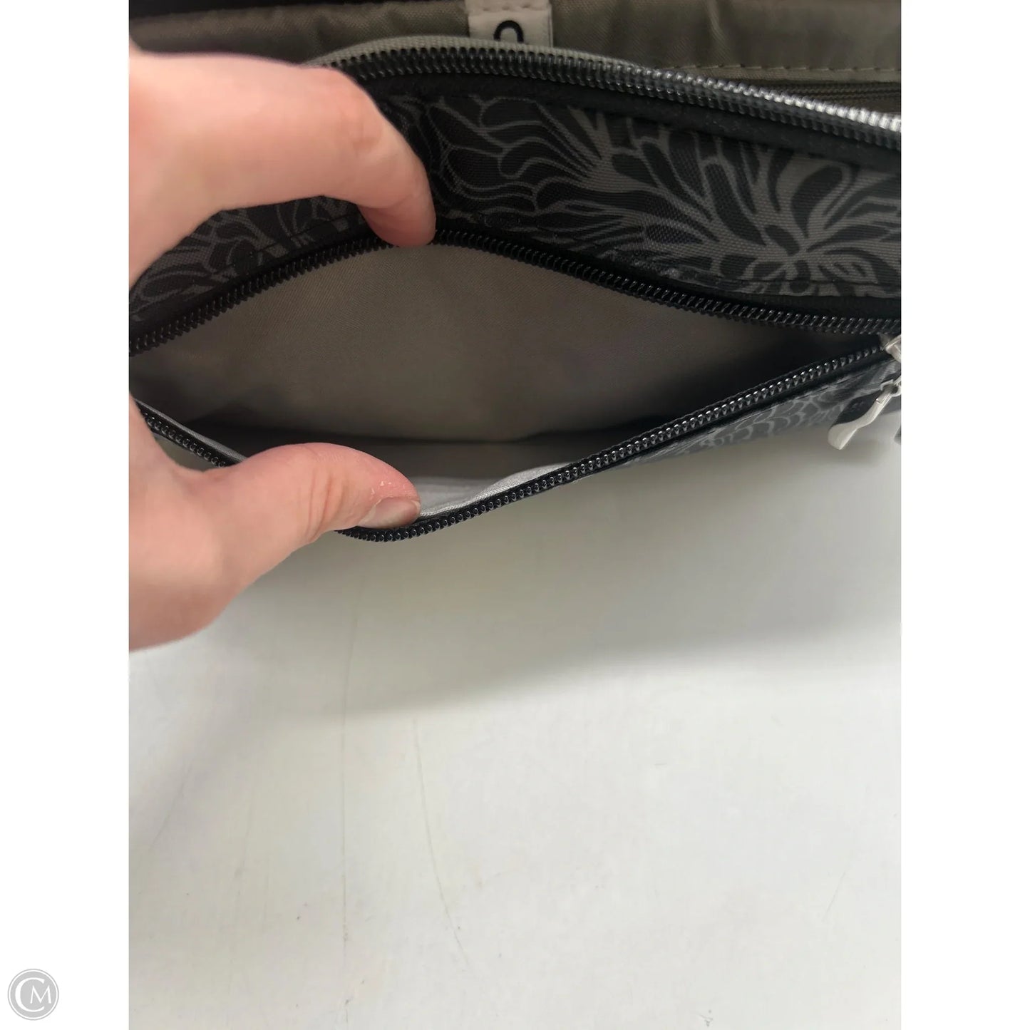 Handbag By Baggallini, Size: Medium