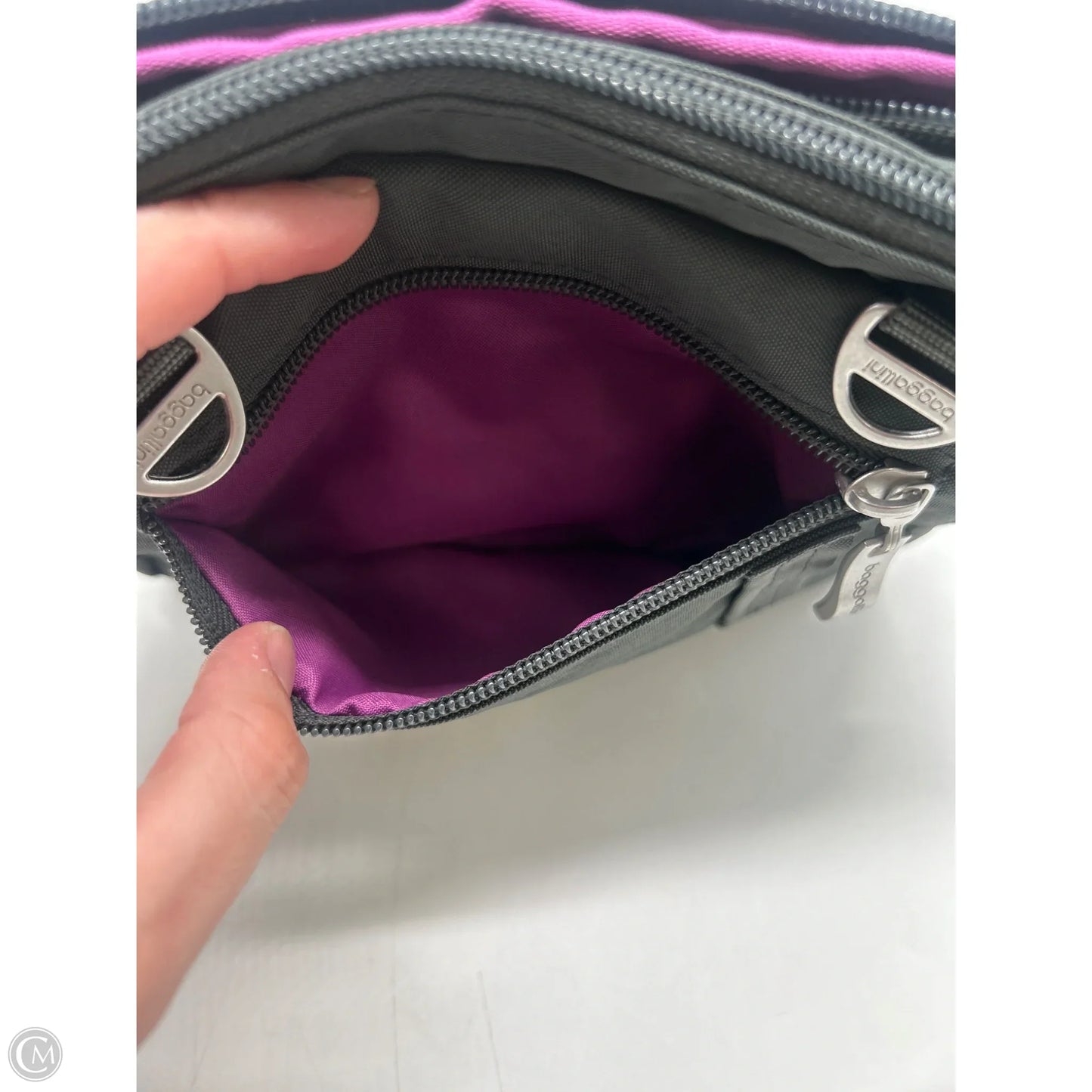 Crossbody By Baggallini, Size: Small