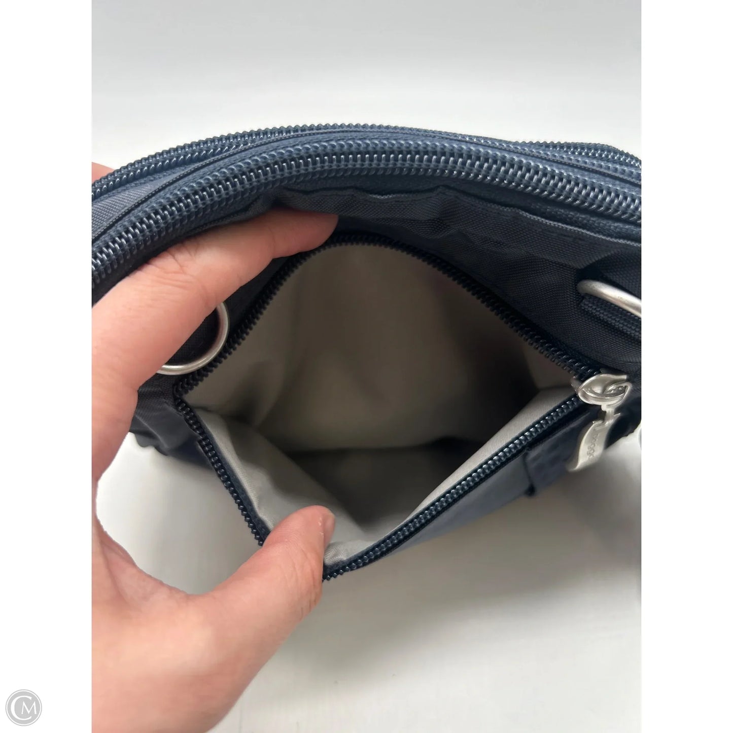 Crossbody By Baggallini, Size: Small