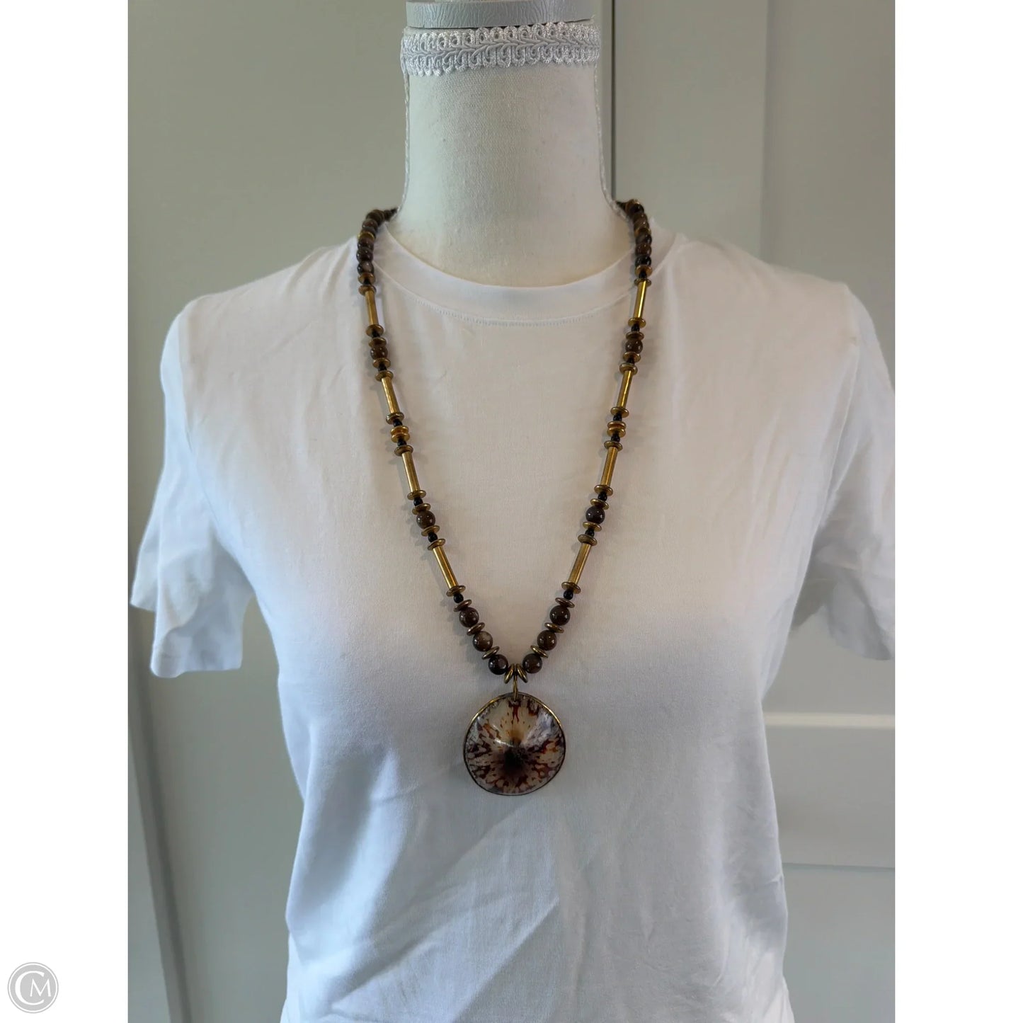 Necklace Pendant By Clothes Mentor, Size: 0