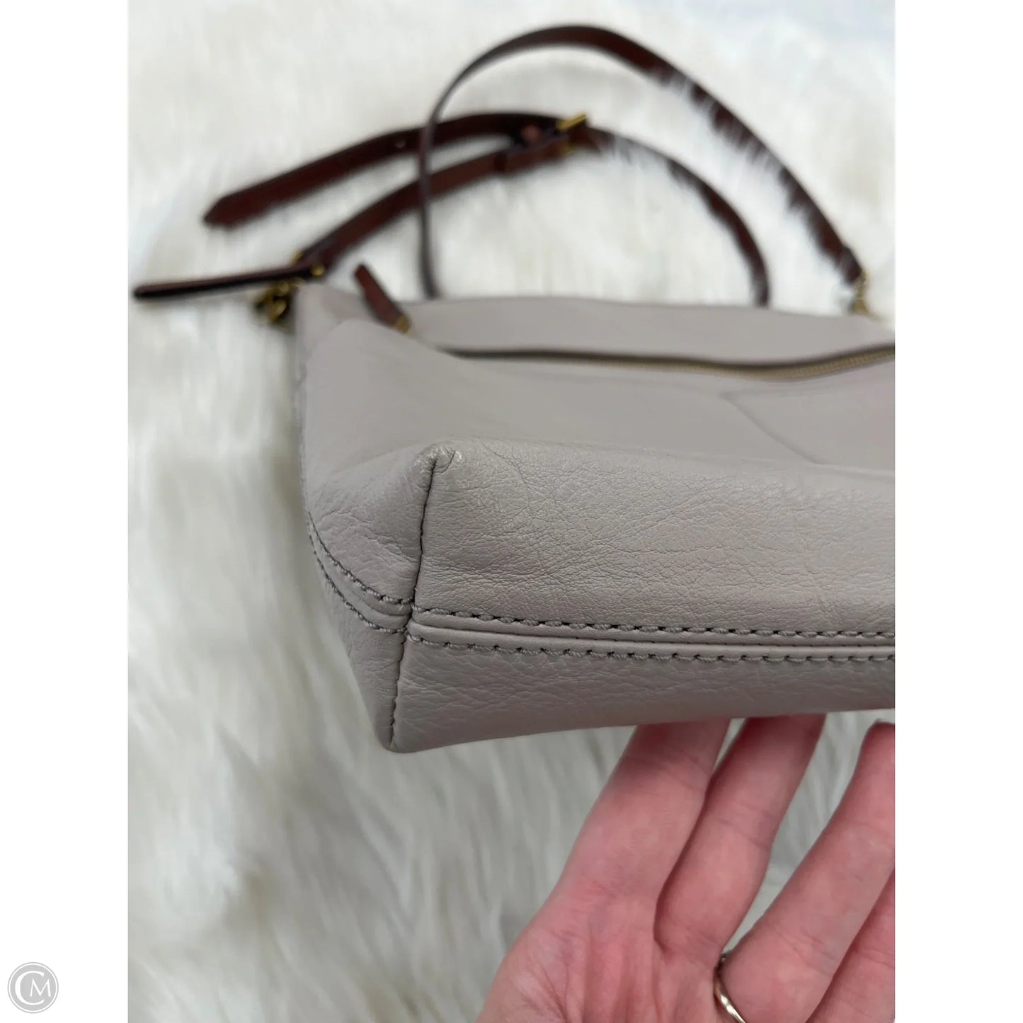 Handbag By Fossil, Size: Medium