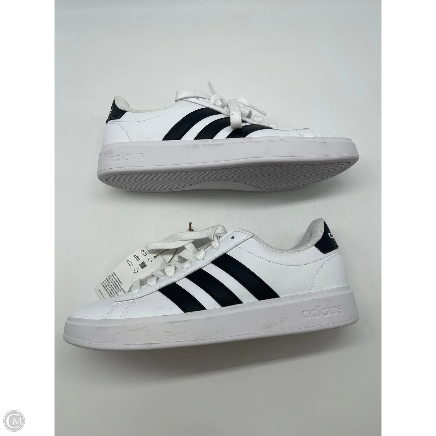 Shoes Sneakers By Adidas In Black & White, Size: 8