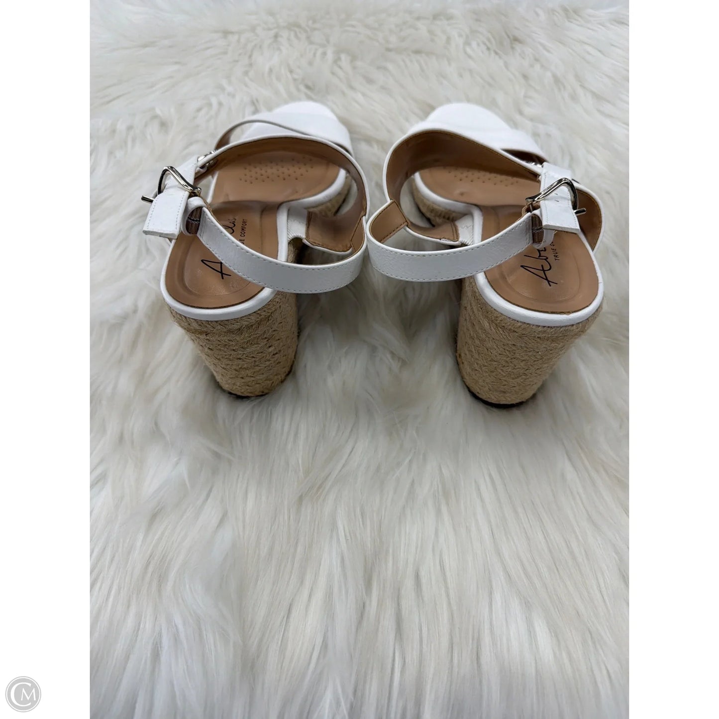 Shoes Heels Block By Abella In White, Size: 9.5