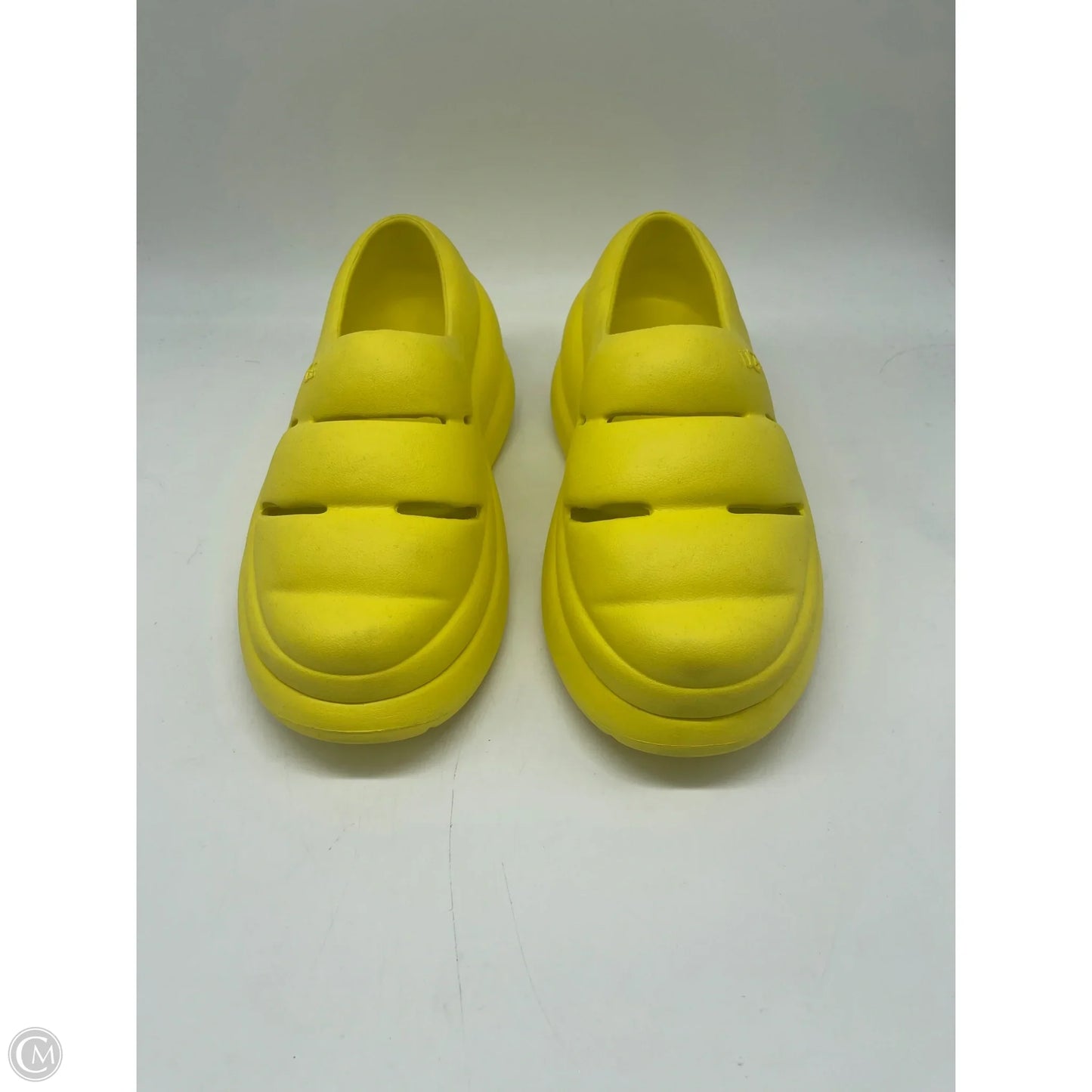 Sandals Designer By Ugg In Yellow, Size: 8
