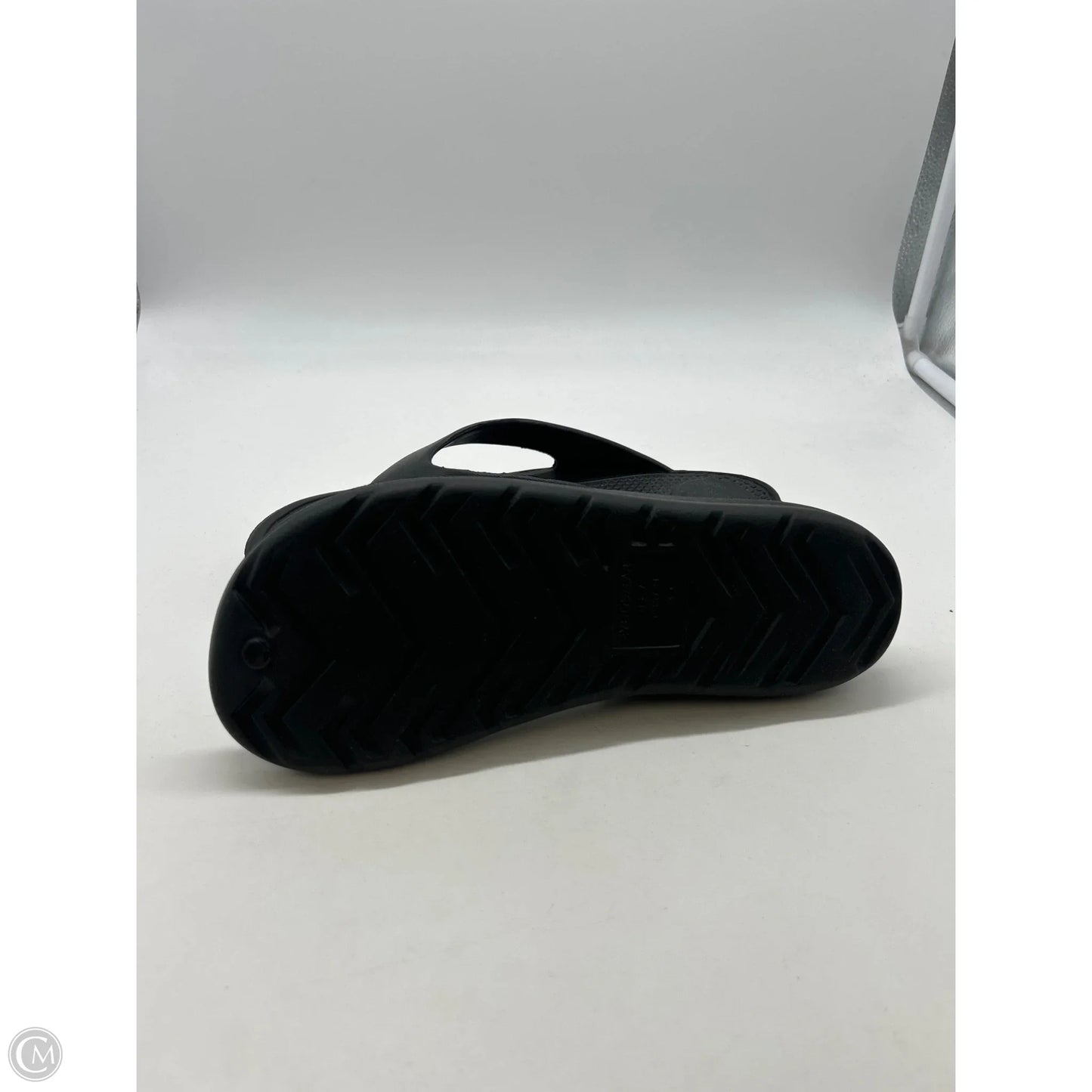 Sandals Flip Flops By Totes In Black, Size: 7