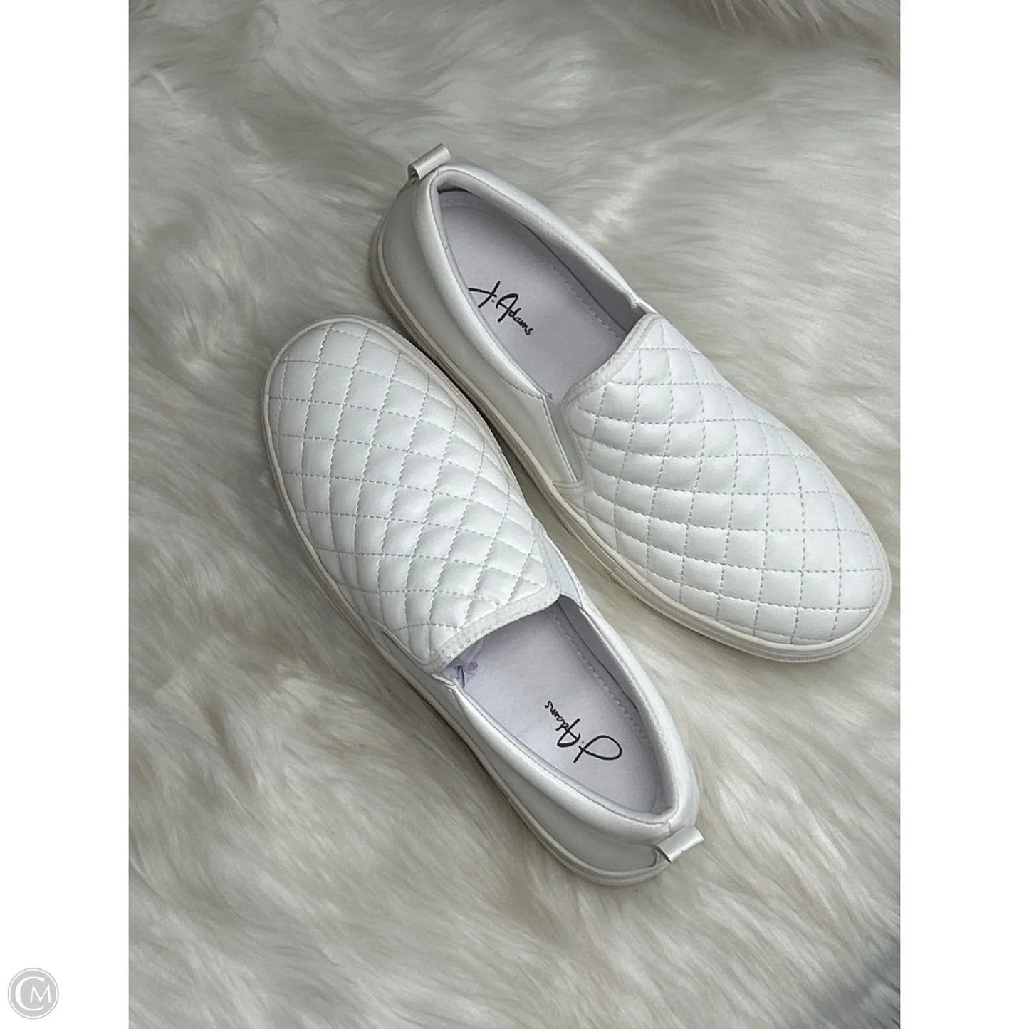 Shoes Sneakers By Clothes Mentor In White, Size: 8.5