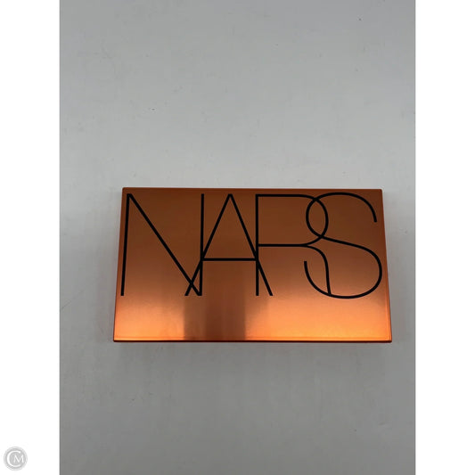 Makeup By Clothes Mentor, Size: Medium