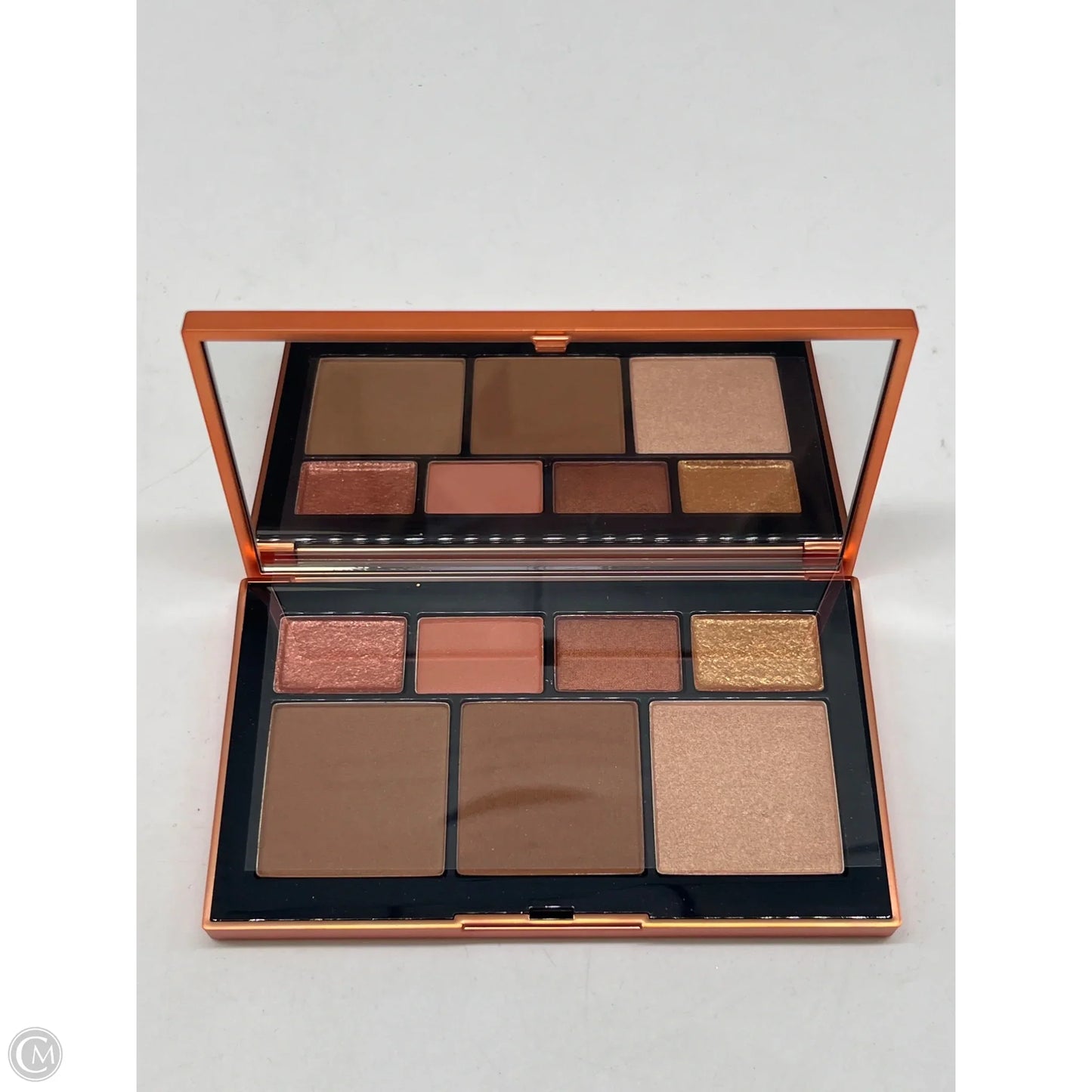 Makeup By Clothes Mentor, Size: Medium