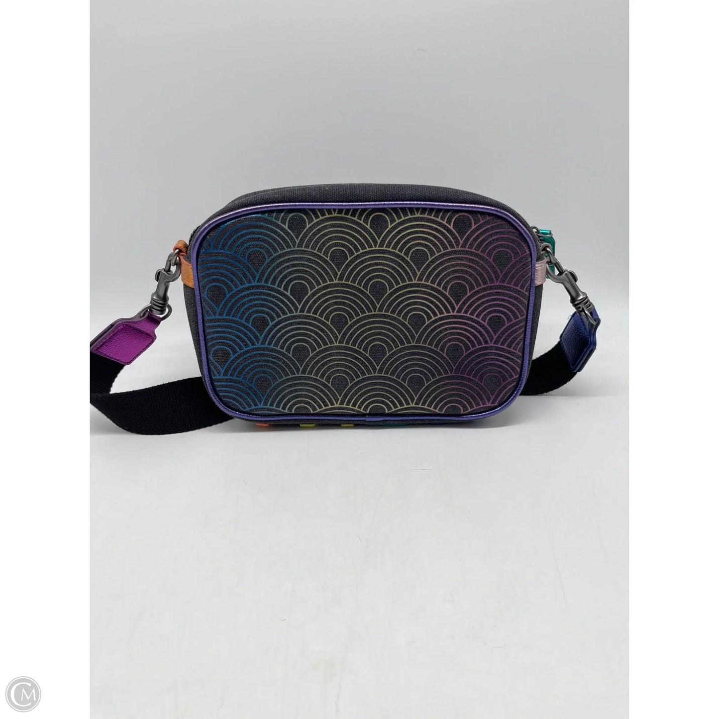 Crossbody Designer By Kurt Geiger, Size: Medium