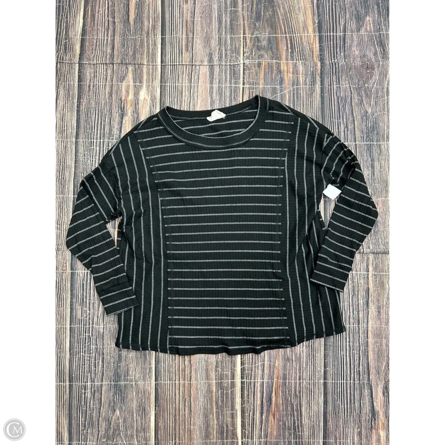 Top Long Sleeve By Betseys Boutique Shop In Black, Size: S