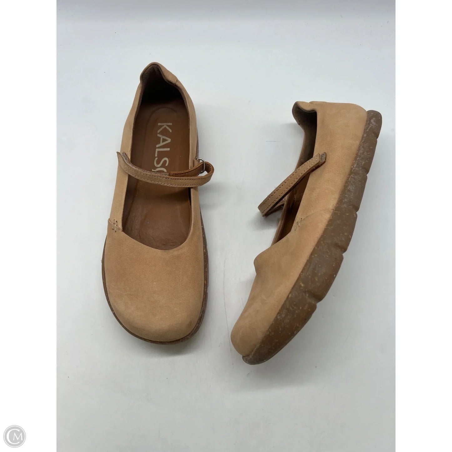 Shoes Flats By Clothes Mentor In Tan, Size: 10