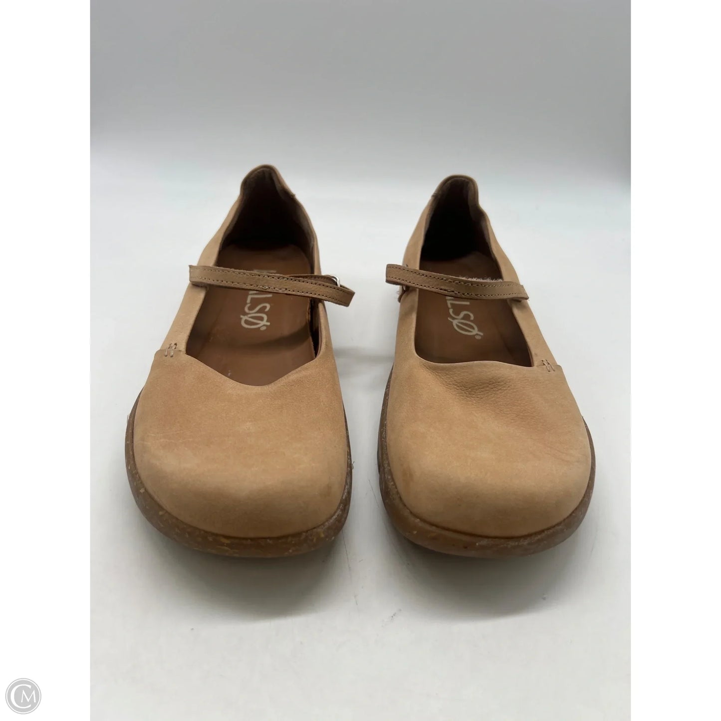 Shoes Flats By Clothes Mentor In Tan, Size: 10