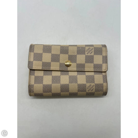 Wallet Luxury Designer By Louis Vuitton, Size: Medium
