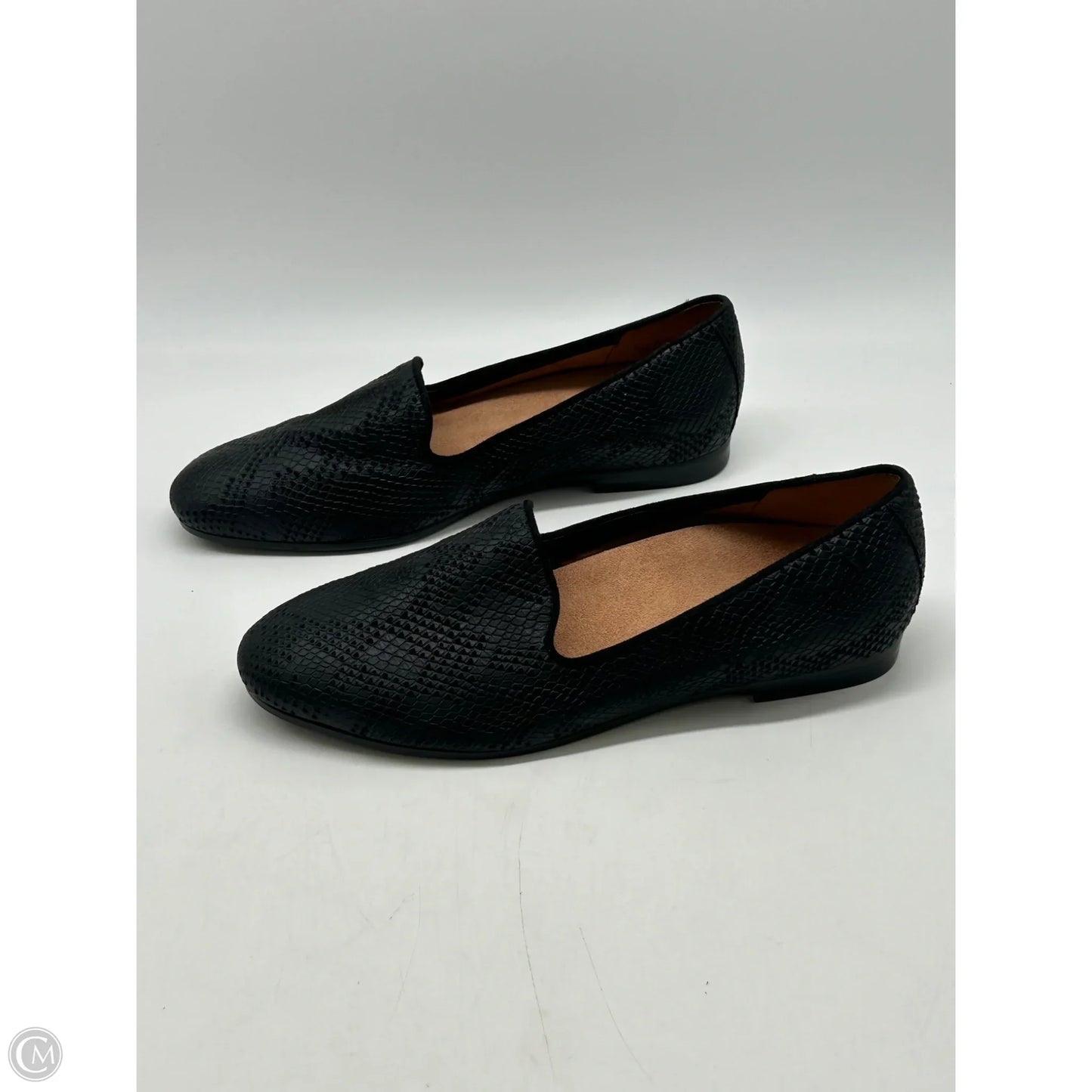 Shoes Flats By Vionic In Black, Size: 7
