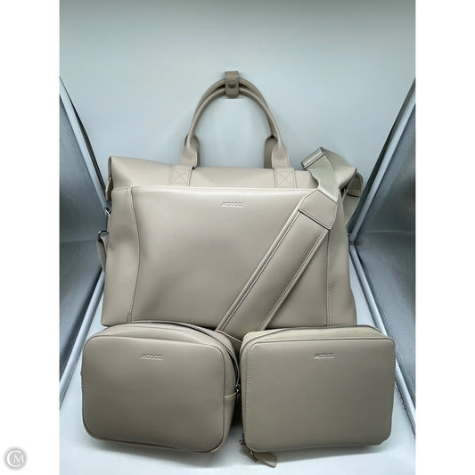 Duffle And Weekender By Clothes Mentor, Size: Large