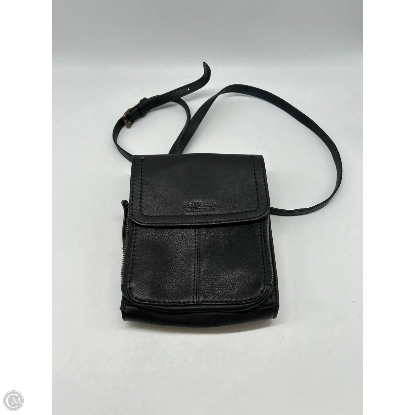 Crossbody Leather By Clothes Mentor, Size: Medium
