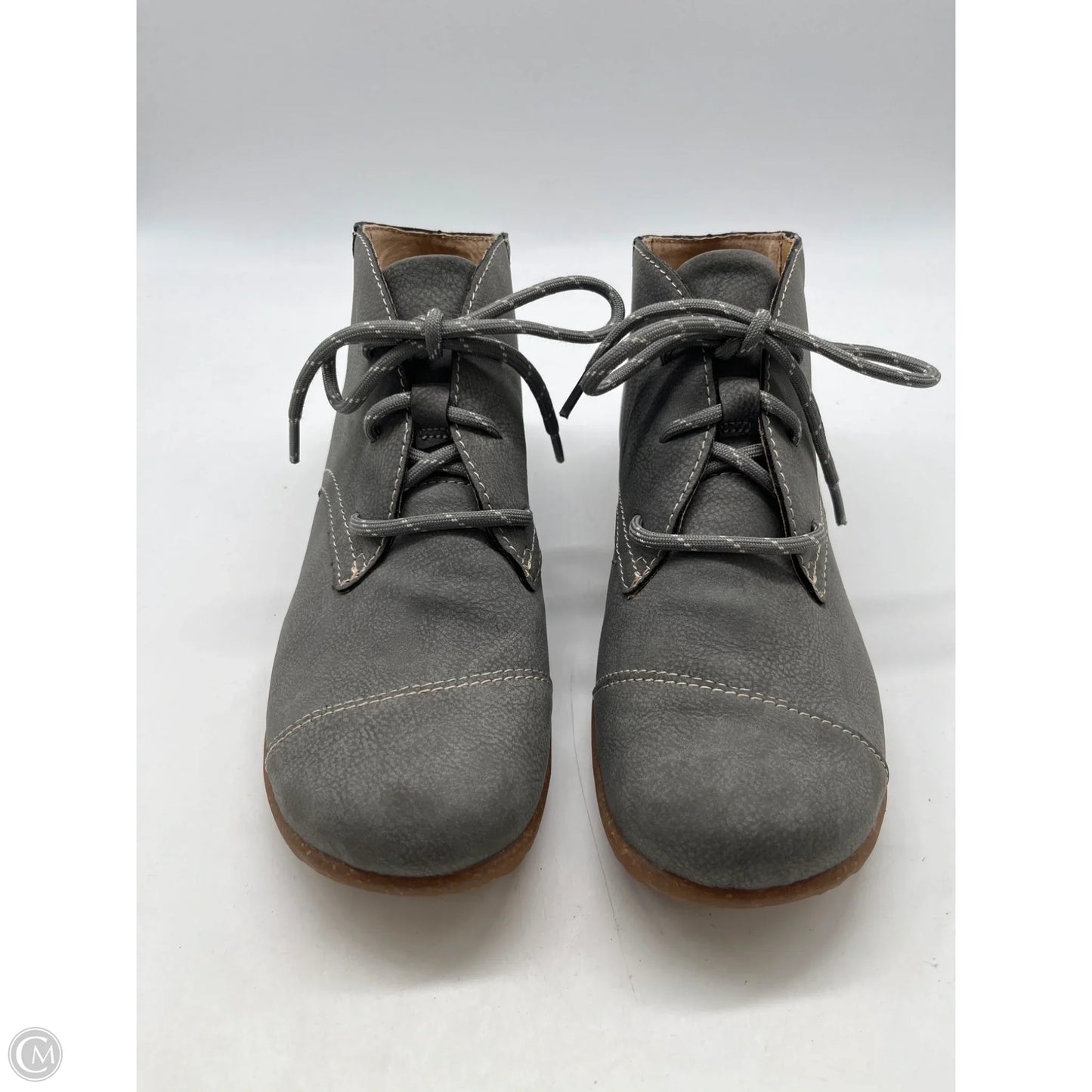 Shoes Flats By Boc In Grey, Size: 7