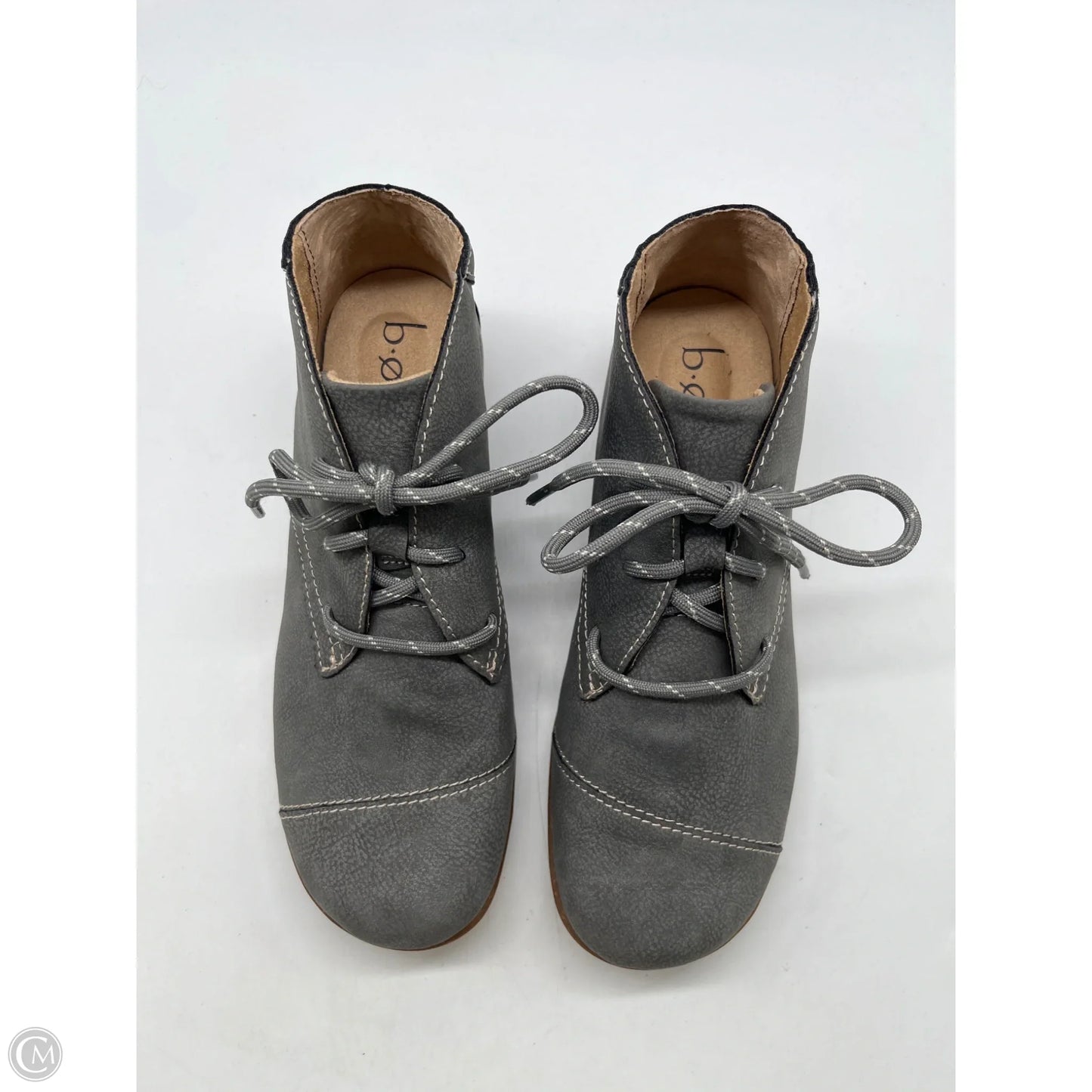 Shoes Flats By Boc In Grey, Size: 7