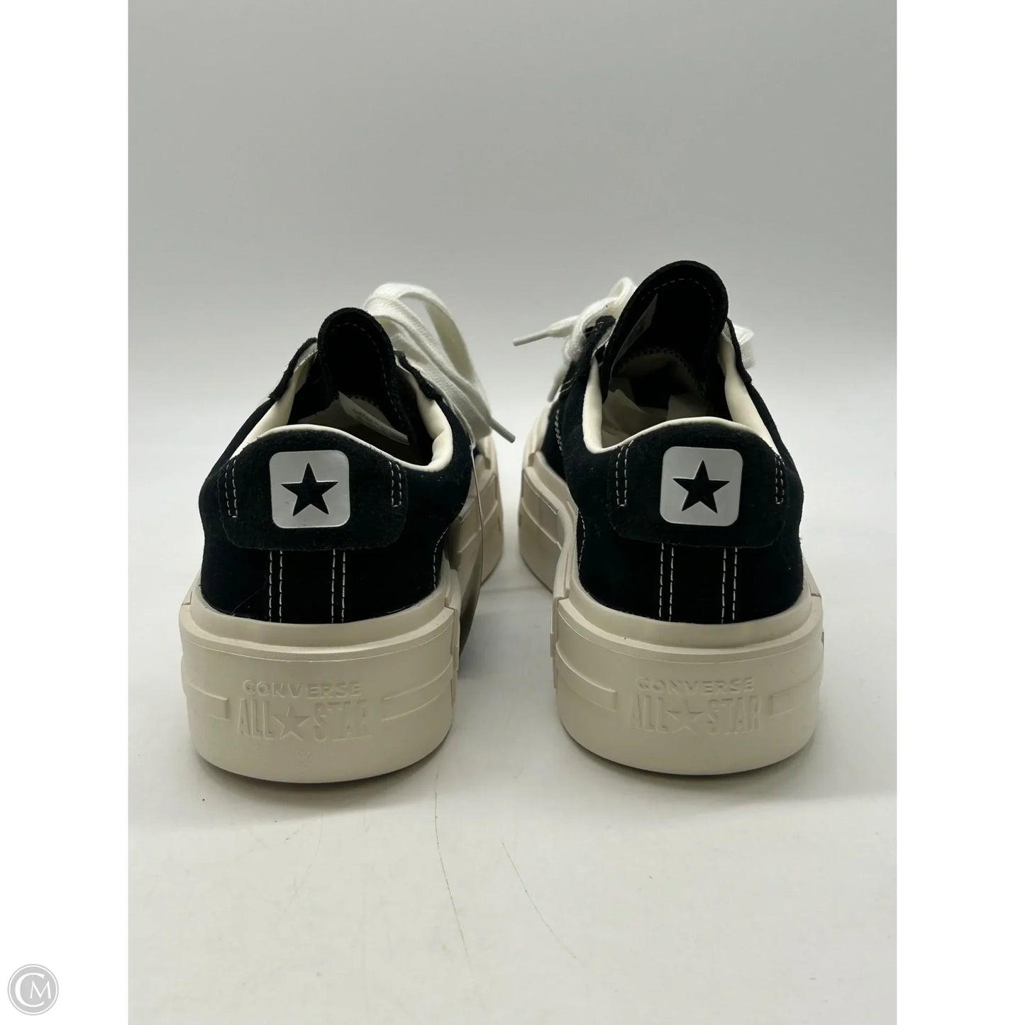 Shoes Sneakers By Converse In Black, Size: 10.5