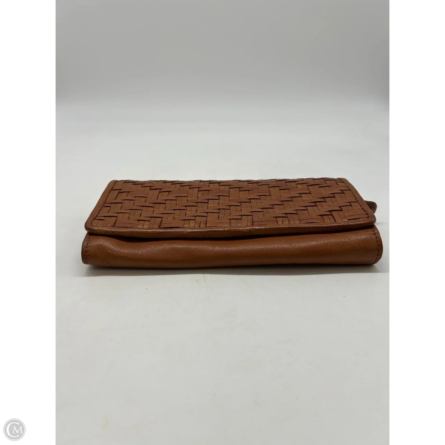 Wallet Leather By Clothes Mentor, Size: Medium