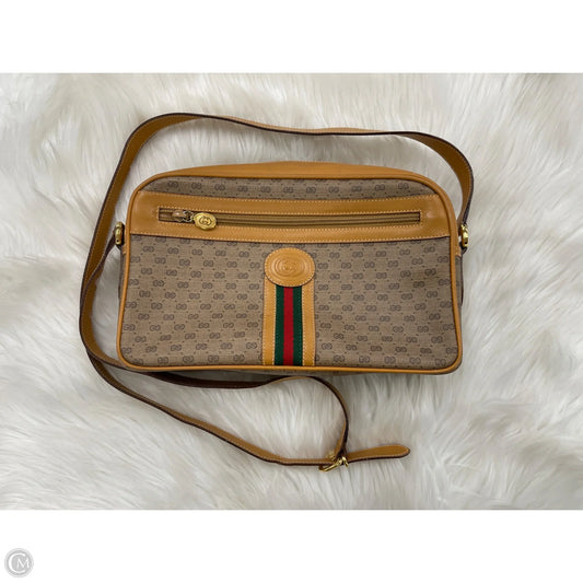 Crossbody Luxury Designer By Gucci, Size: Large