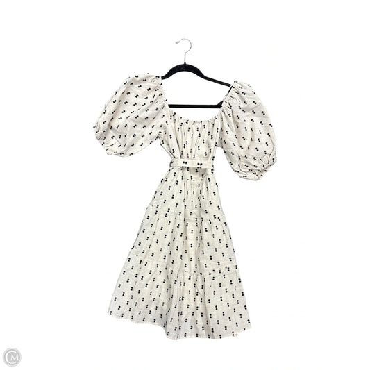 Dress Casual Midi By Clothes Mentor In Cream, Size: 4