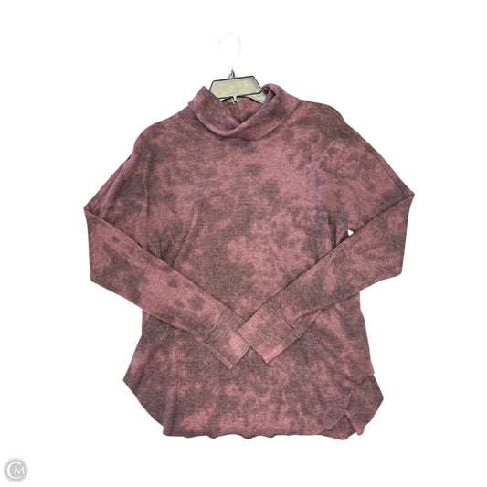 Top Long Sleeve By Michael Stars In Maroon, Size: M