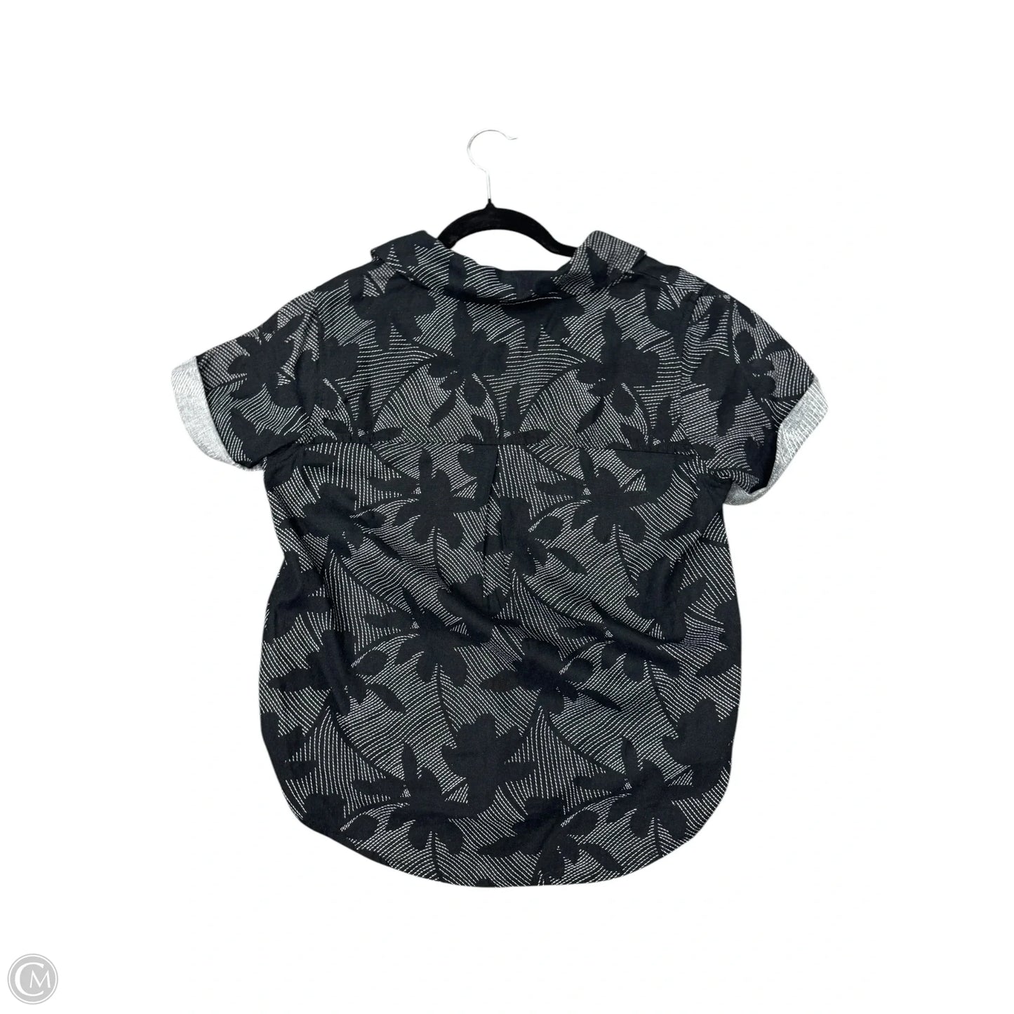 Top Short Sleeve By Universal Thread In Black, Size: Xs