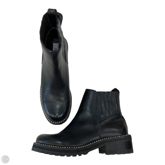 Boots Ankle Flats By Steve Madden In Black, Size: 7.5