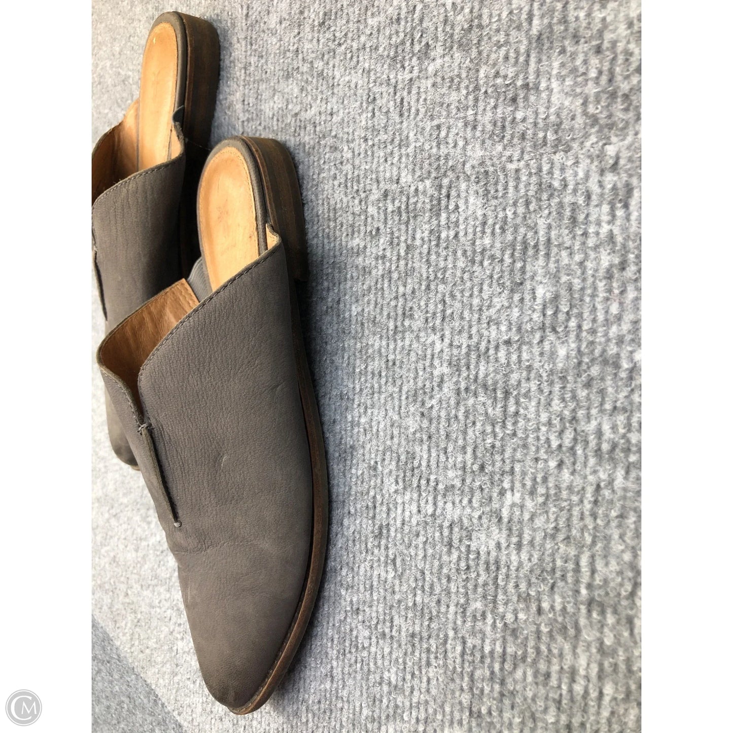 Shoes Designer By Frye In Grey, Size: 7.5