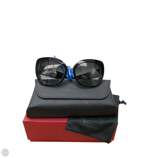 Sunglasses Luxury Designer By Valentino-garavani, Size: