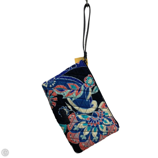 Wristlet By Vera Bradley, Size: Large