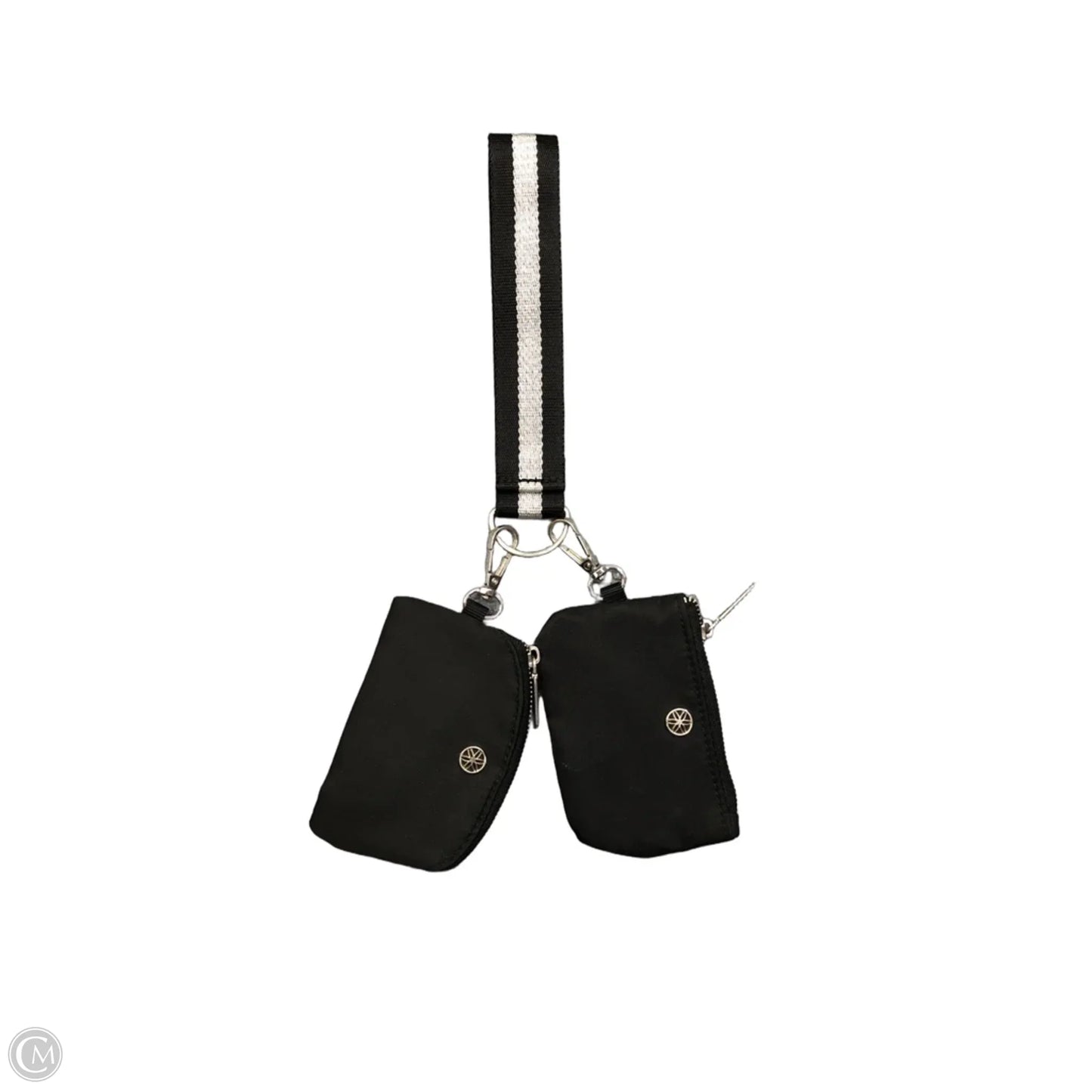 Wristlet By Clothes Mentor, Size: Small