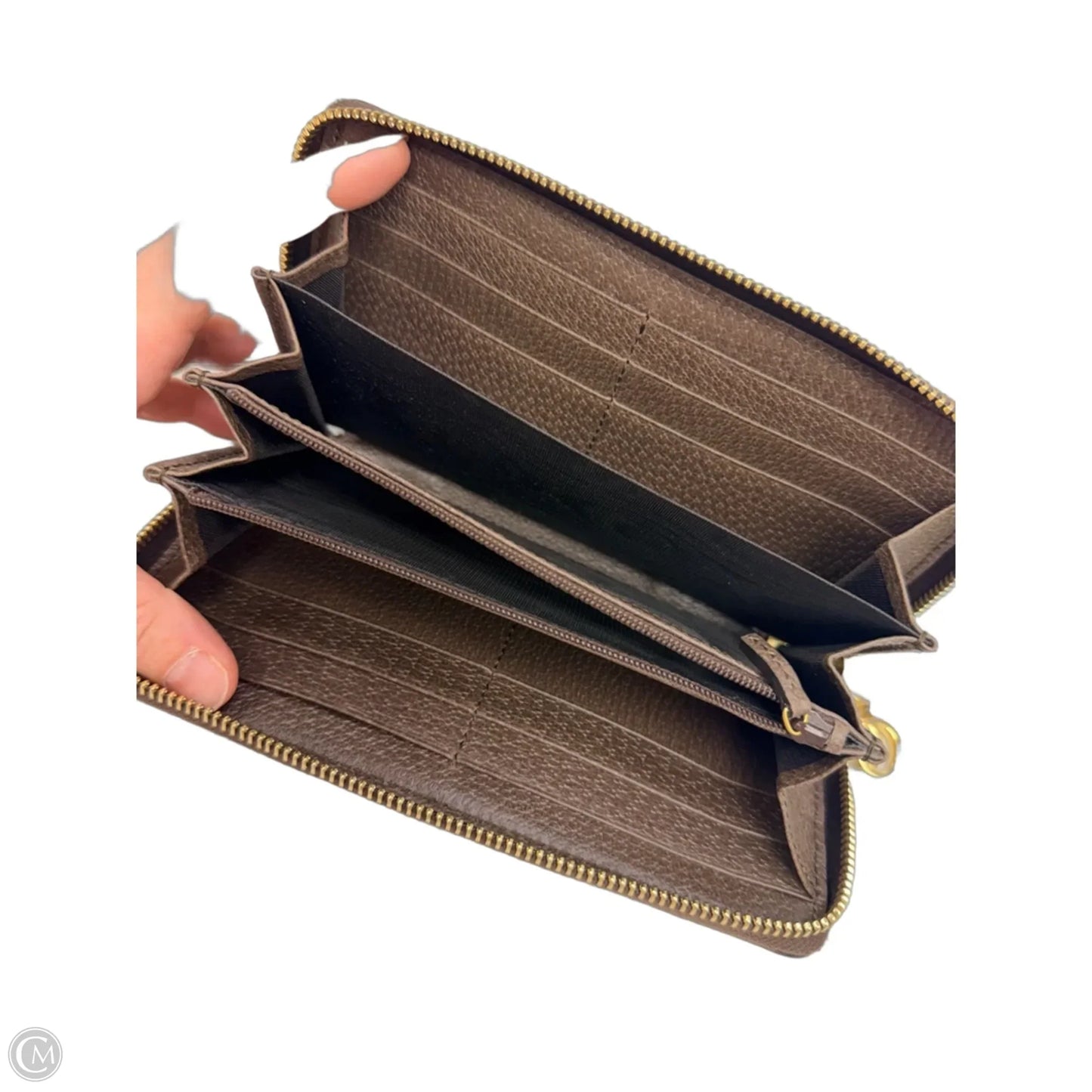 Wallet Luxury Designer By Gucci, Size: Medium
