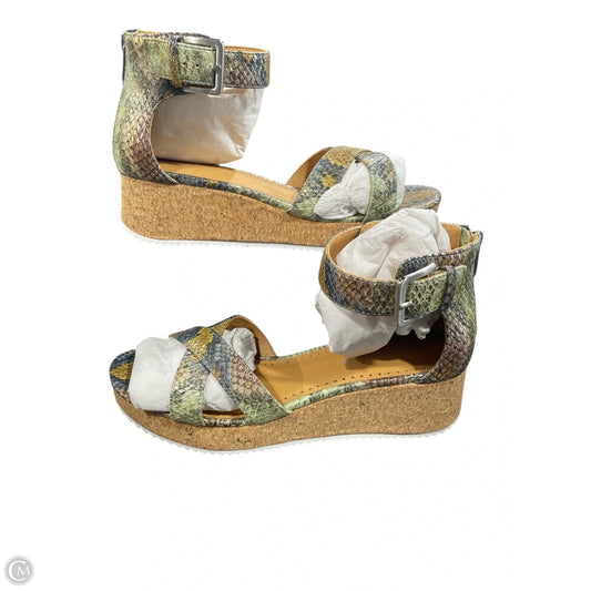 Sandals Flats By Adrienne Vittadini In Snakeskin Print, Size: 8