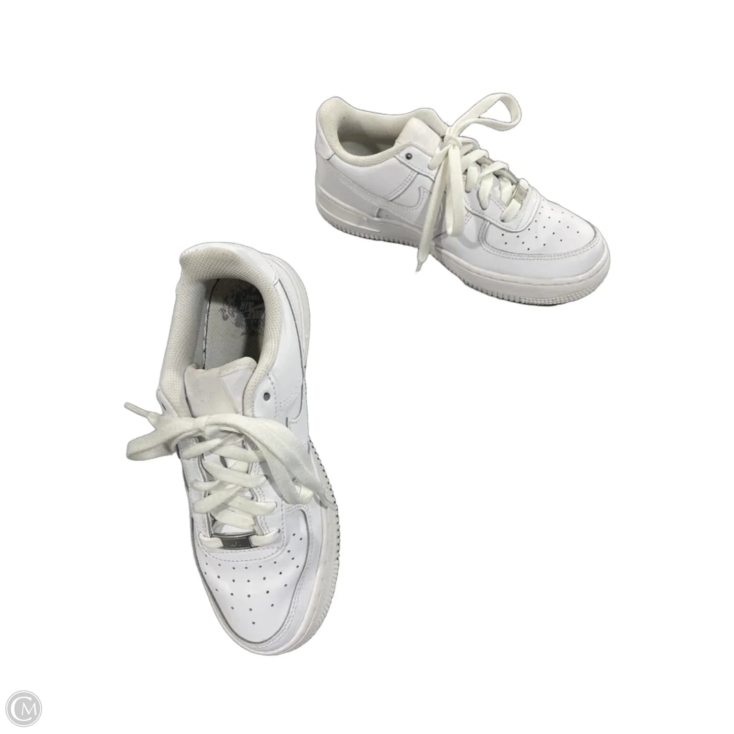 Shoes Sneakers By Nike In White, Size: 7