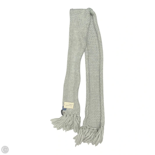 Scarf Winter By Universal Thread In Grey