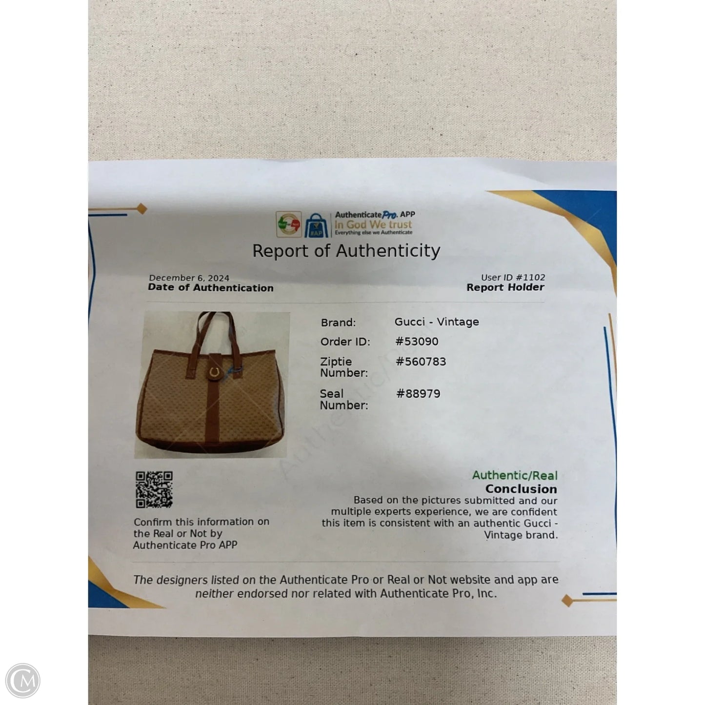 Handbag Luxury Designer By Gucci, Size: Large