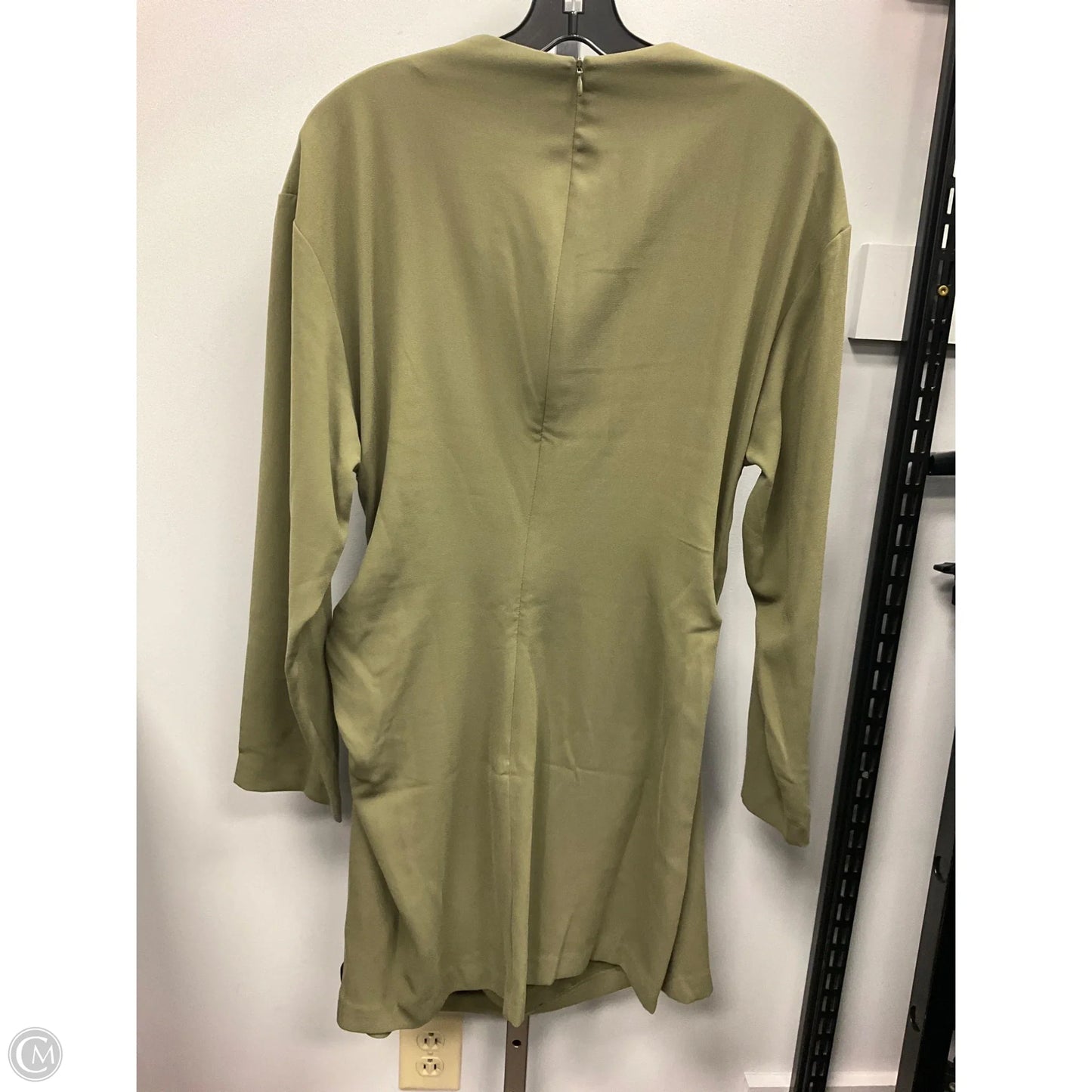 Dress Casual Short By H&m In Green, Size: L