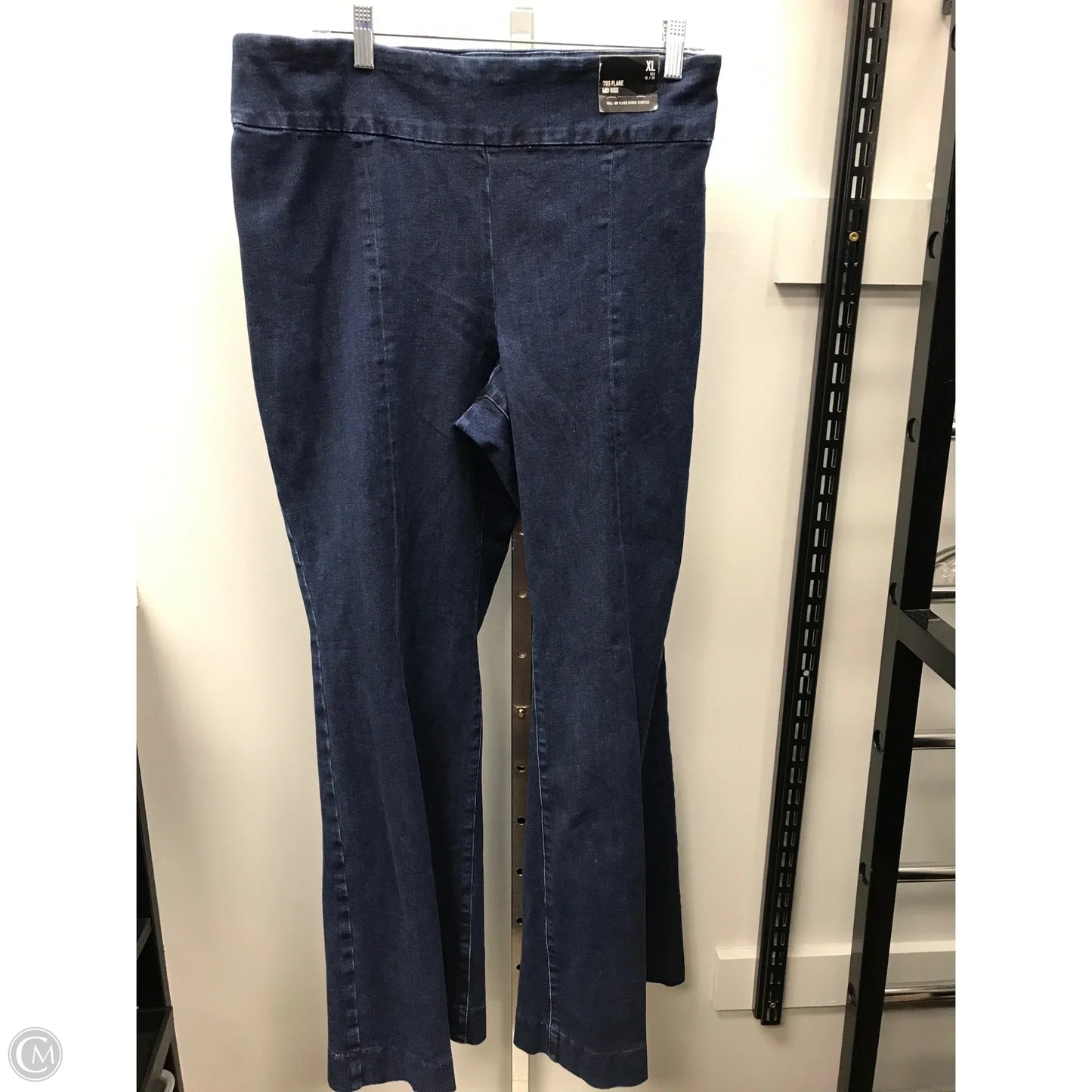 Jeans Flared By Express In Blue Denim, Size: 18