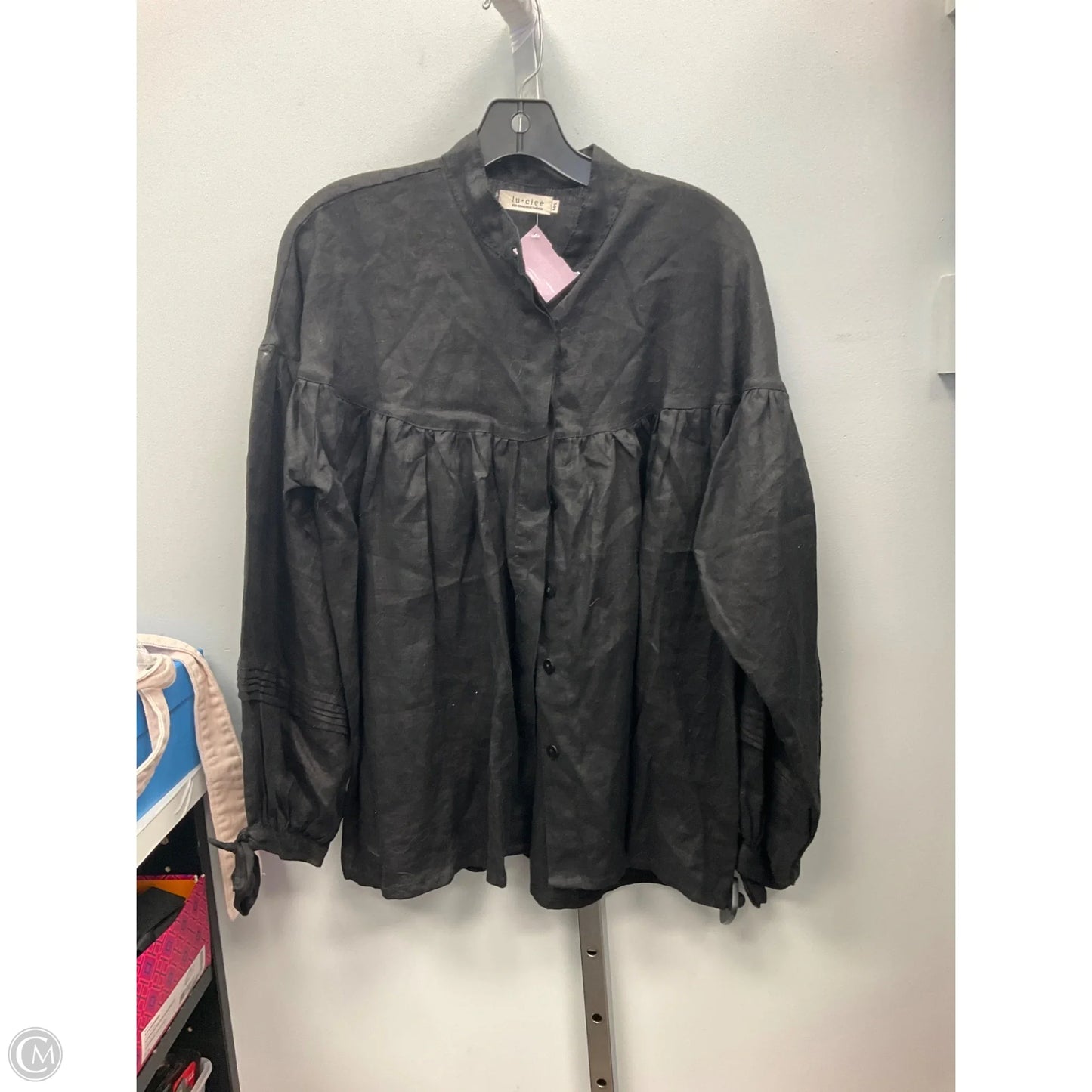 Top Long Sleeve By Cmb In Black, Size: L