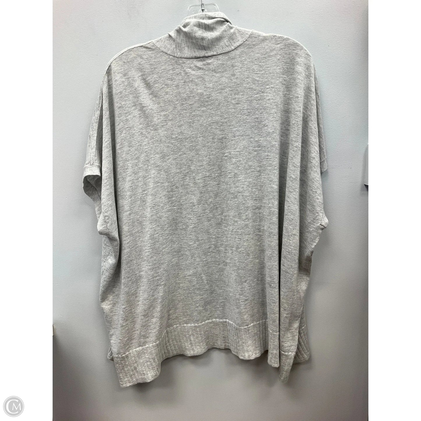 Sweater Short Sleeve By Lilla P In Grey, Size: Osfm