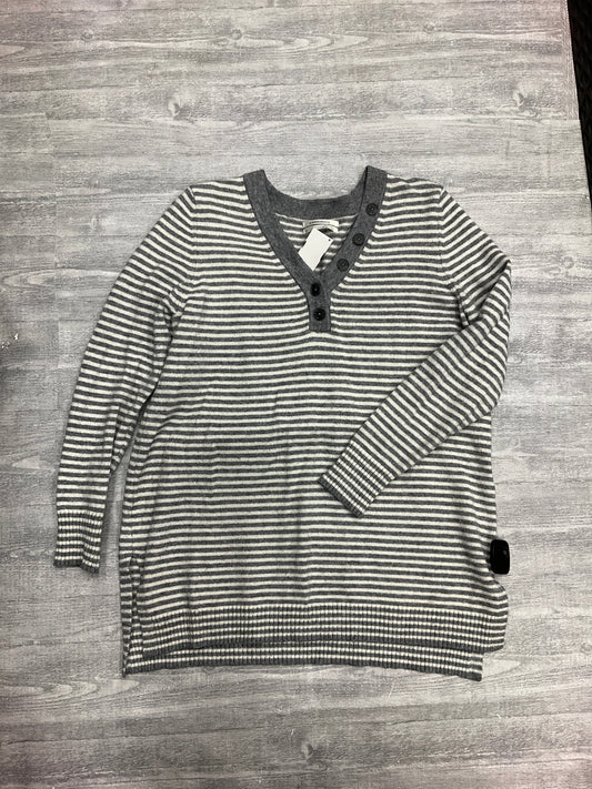 Top Long Sleeve By Anthropologie In Striped Pattern, Size: M