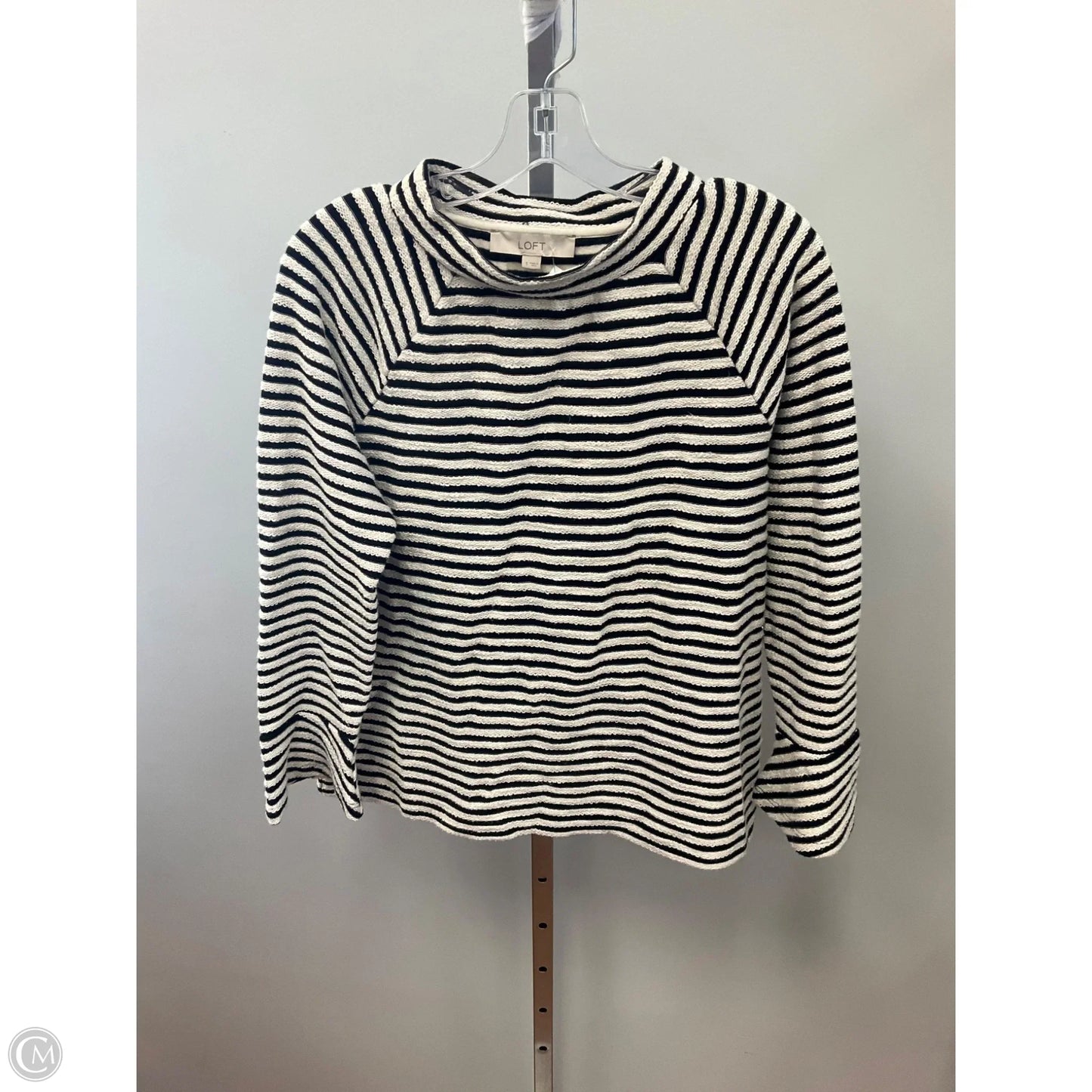 Top Long Sleeve By Loft In Striped Pattern, Size: S