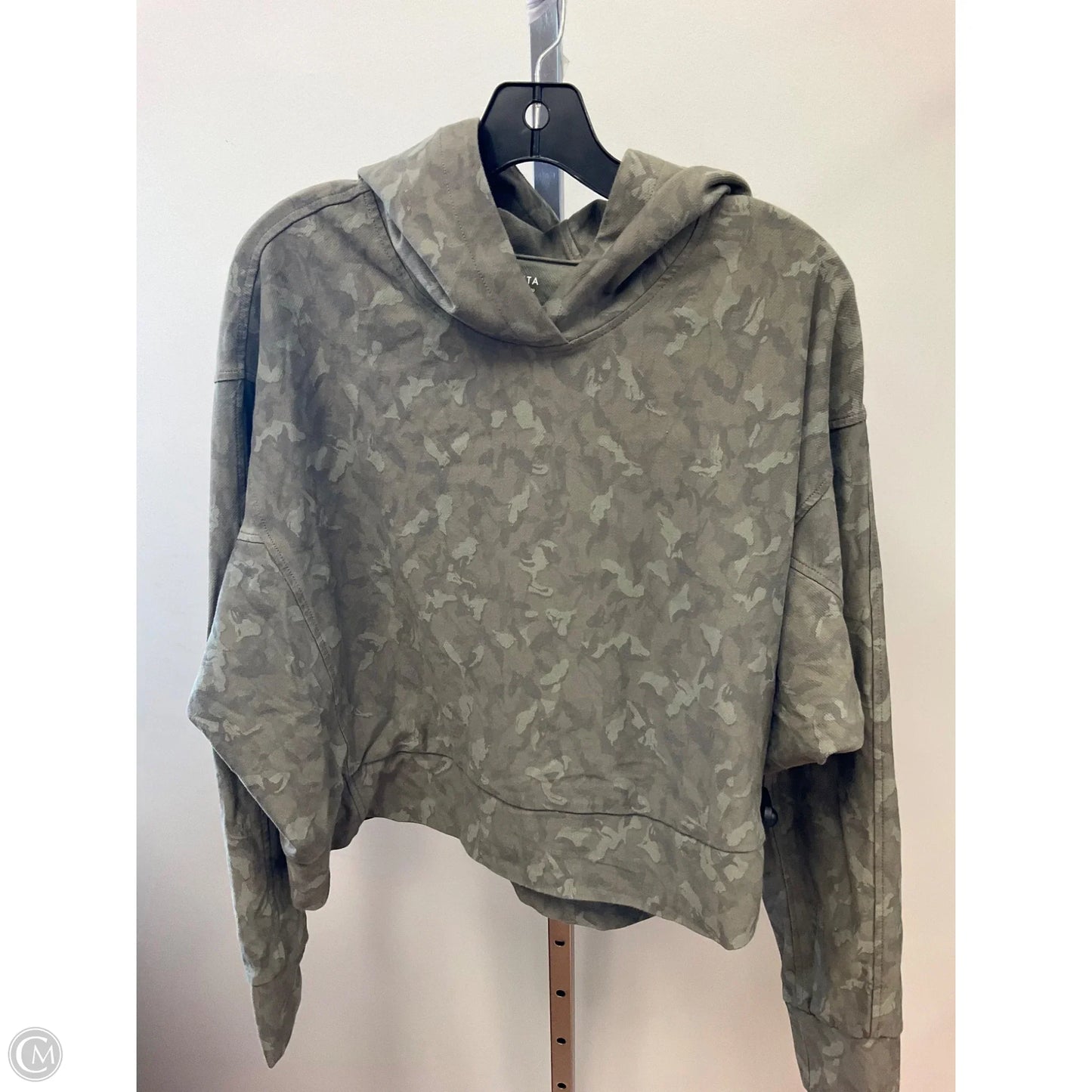 Athletic Top Long Sleeve Hoodie By Athleta In Camouflage Print, Size: L