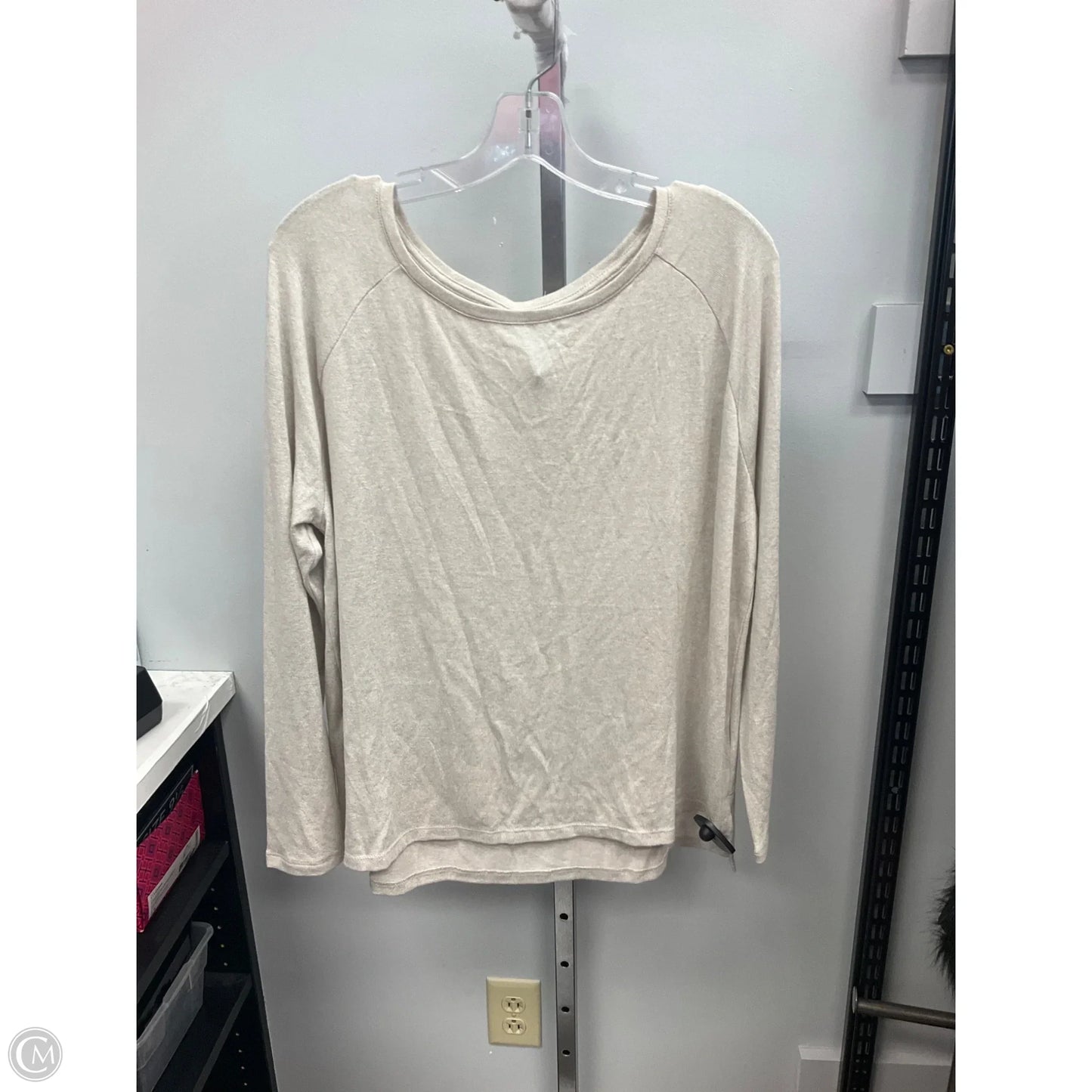 Top Long Sleeve By Old Navy In Cream, Size: L