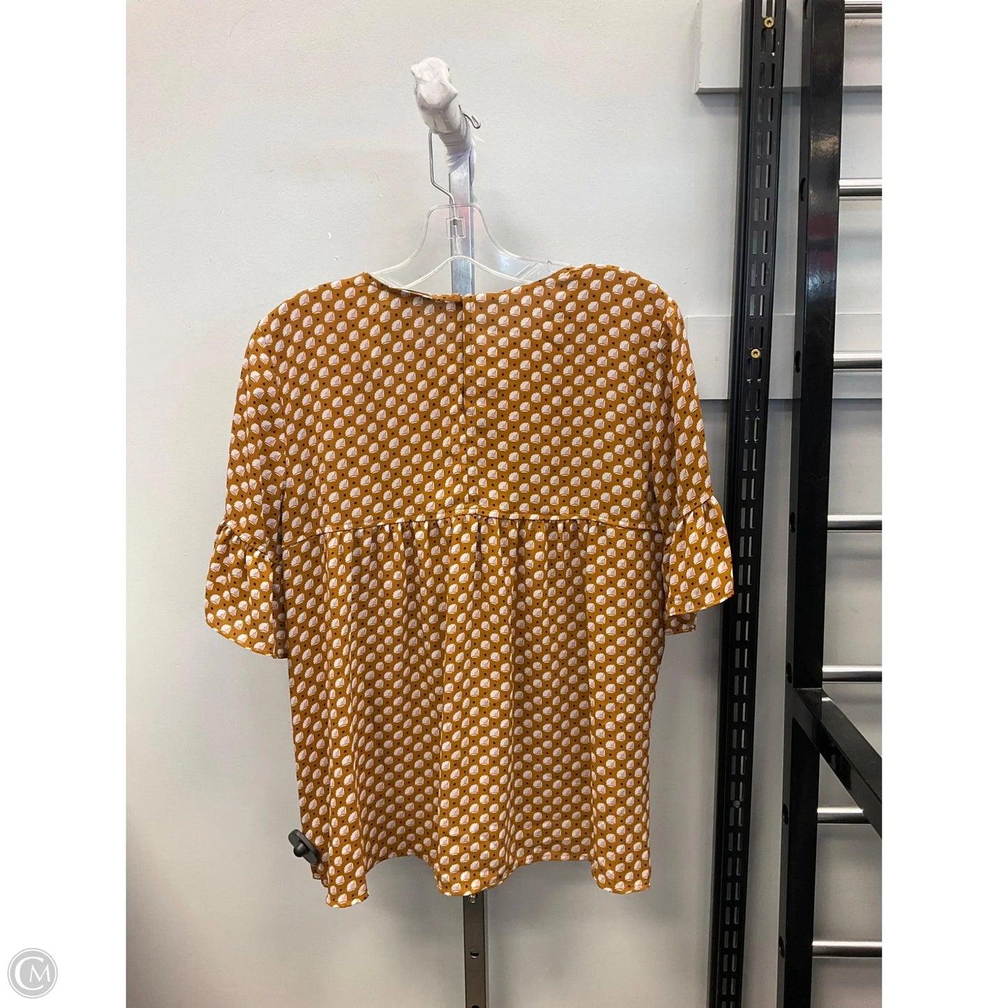 Top Short Sleeve By Loft In Tan, Size: S