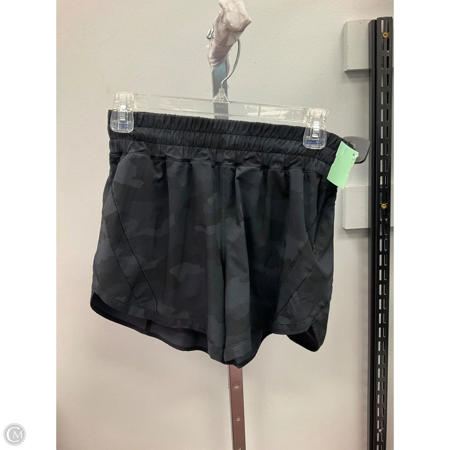 Athletic Shorts By Lululemon In Black, Size: 6